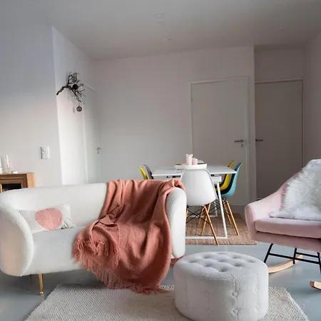 公寓 Sunrise View Lapland, Sky View Bedroom & Hot Tub 基尔匹斯扎我维