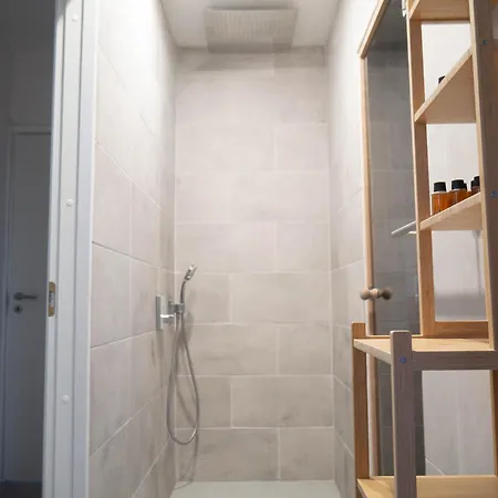 Apartment Sunrise View Lapland, Sky View Bedroom & Hot Tub *