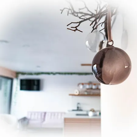 Sunrise View Lapland, Sky View Bedroom & Jacuzzi