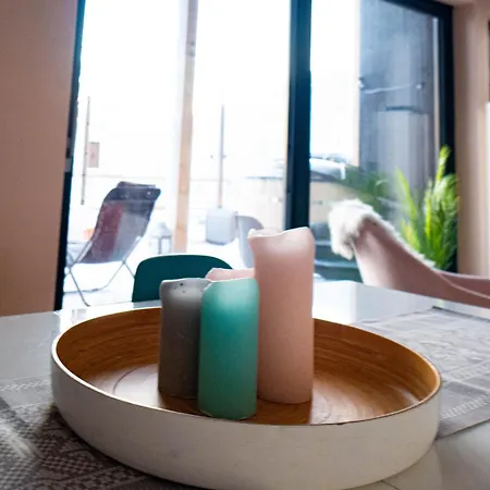 Sunrise View Lapland, Sky View Bedroom & Hot Tub Apartment