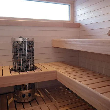 Sunrise View Lapland, Sky View Bedroom & Hot Tub 公寓