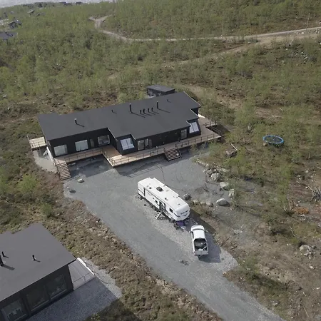 Sunrise View Lapland, Sky View Bedroom & Hot Tub 公寓 基尔匹斯扎我维