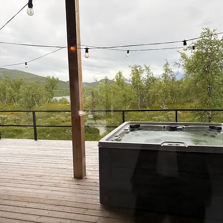 Sunrise View Lapland, Sky View Bedroom & Jacuzzi 公寓 基尔匹斯扎我维