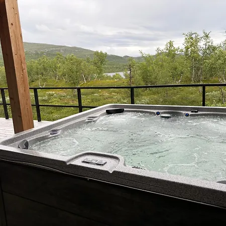 公寓 Sunrise View Lapland, Sky View Bedroom & Jacuzzi *