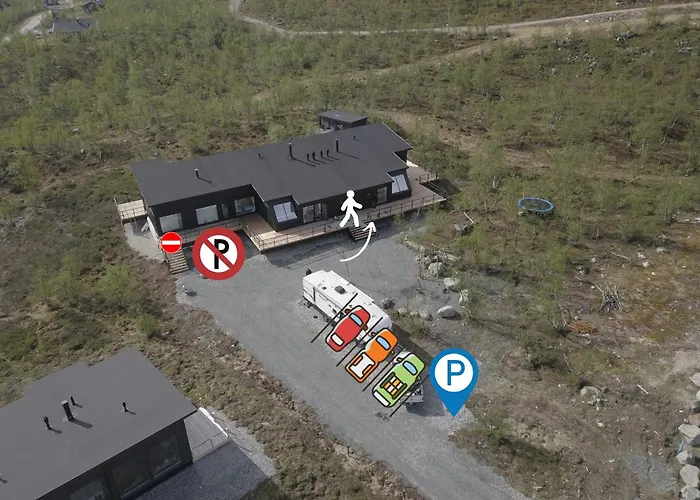 Sunrise View Lapland, Sky View Bedroom & Hot Tub *